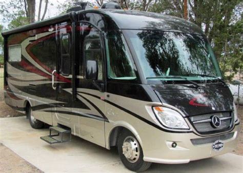 2012 Itasca Reyo 25t Photos Details Brochure Floorplan