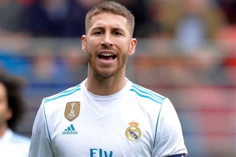 Ramos es un lienzo de carne y hueso. Foot - WTF - La gastro de Sergio Ramos en plein match ...