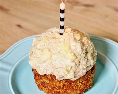 This dog cake recipe calls for pumpkin and applesauce. a homemade dog birthday cake recipe without peanut butter | Dog cake recipes, Dog cake recipe ...