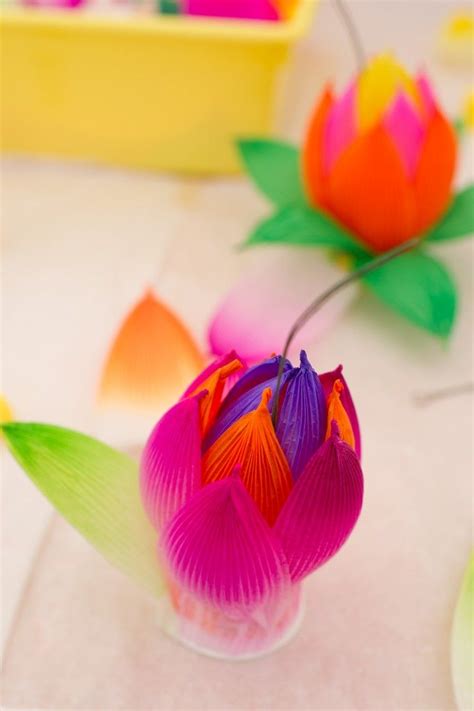 Making South Korean Lotus Flowers Korean Crafts Paper Flowers Paper