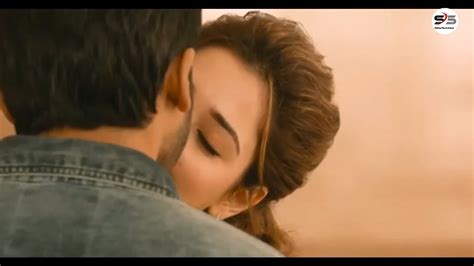 Tamanna Bhatia Best Hot Kiss Scene Karthi South Movie Kiss Scene Youtube