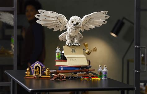 Lego 76391 Harry Potter Hogwarts Icons Collectors Edition Celebrates