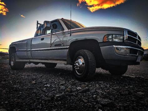 Bd diesel offers the screamer turbo and fleece offers their bd diesel's iron horn turbo line is a great upgrade and an affordable option to the vgt woes. Dodge Ram 3500 1 Ton Club Cab Long Box Dually 4x4 12 Valve Cummins Turbo Diesel Esquimalt & View ...