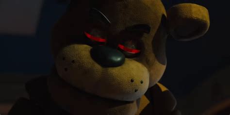 Five Nights At Freddy S Fans Don T Like The Movie S Goofy Glowing Eyes
