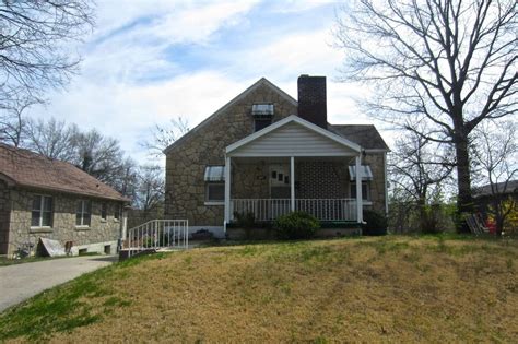 Pin on Homes for Sale Jefferson City, MO Area