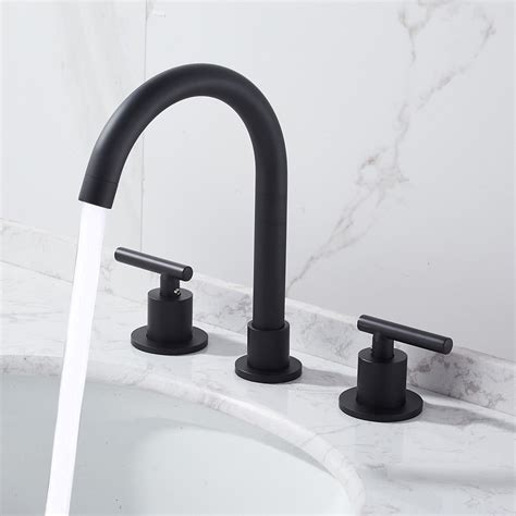Two Handle 8 Inch Widespread Bathroom Sink Faucet With Supply Hose