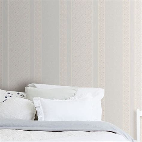 Non Woven Fabric Striped Vertical Wallpaper Flocking Plain Minimalist
