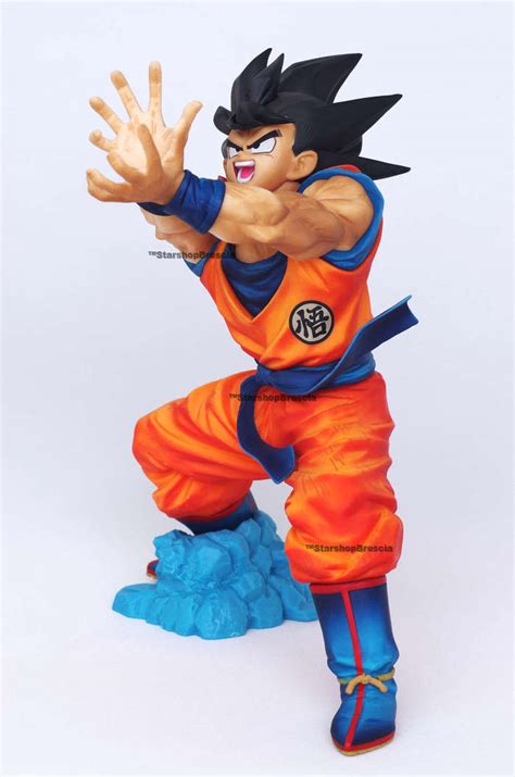 Kamehameha effect parts are included, along with three expressions to choose from (standard, smiling and angry), optional hand parts, and a sticker sheet for details. DRAGON BALL - Super Kamehameha Son Goku DX Pvc Figure ...