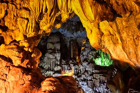 Thien Cung Grotto A Magical Place In The Heart Of Ha Long Bay