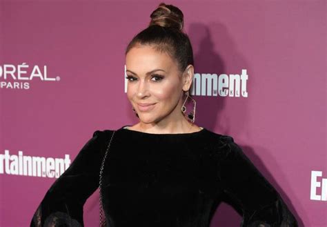 Actress Alyssa Milano Calls On Women To Share Sex Assault Harassment Encounters With Metoo
