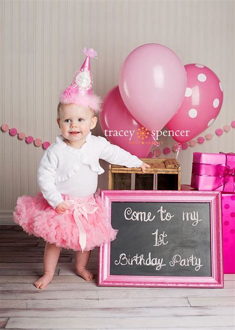 How To Stage A Birthday Photo Chickabug First Birthdays Girl