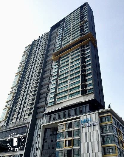 Ktm ügyfélszolgálati pult az állomás közös helyiségében. MKH Boulevard (Fully Furnished) Walking Distance to MRT ...