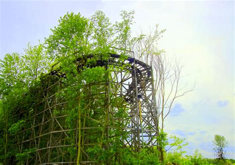 Quand La Nature Reprend Ses Droits Sur Les Constructions Humaines 40