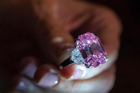 Worlds Most Expensive Pink Diamond Ring The Mews Beauty