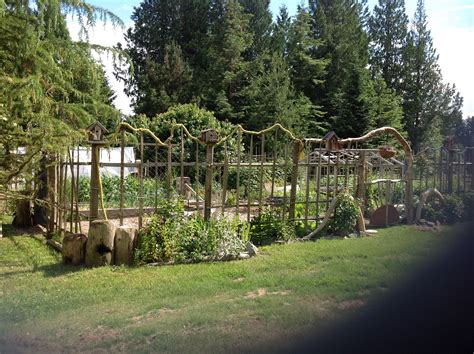How To Build A Deer Prooffunky Garden Enclosure Fence