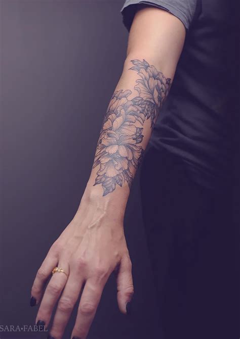 Sara Fabel Female Tattooers
