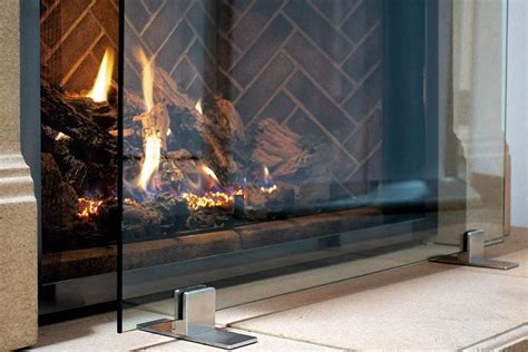 Manhattan Modern Free Standing Glass Fireplace Screen Clear Stainless Steel Feet Medium 39