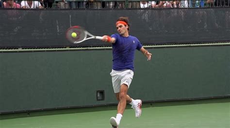 Roger federer on the practice court hitting forehands in slow motion. 29.Roger-Federer-Forehand-In-Super-Slow-Motion-8 - Free ...