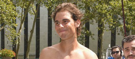 Rafa Nadal Se Desnuda Durante Un Partido De Tenis En Nueva York Bajo La