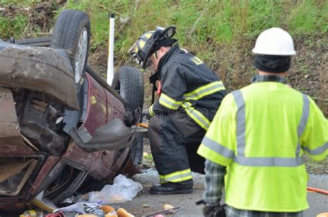 Car Crash On California Freeway Editorial Image Image Of Danger