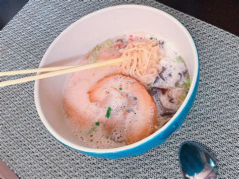 Ramen Raijins Frozen Ramen Toronto For Delivery On Gastro World