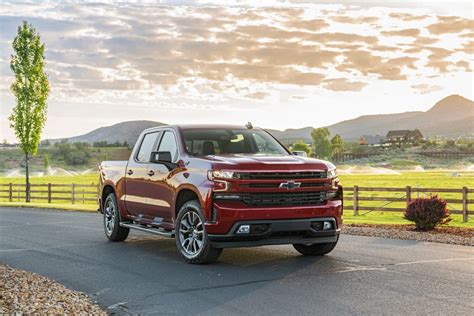 2020 Chevrolet Silverado Diesel Muscular And Efficient Cnet