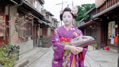 a maiko in kyoto japan from above up close co production between nhk gedeon programmes