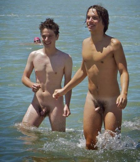 Arizona Nudist Club Jovenes Y Desnudos