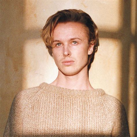 Все 3 плейлиста 58 треков. Isak Danielson on Spotify