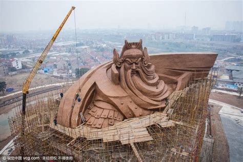 Worlds Largest Guan Gong Bronze Statue Nears Completion In Hubei