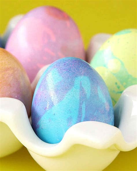 How To Make Marbleized Easter Eggs Martha Stewart