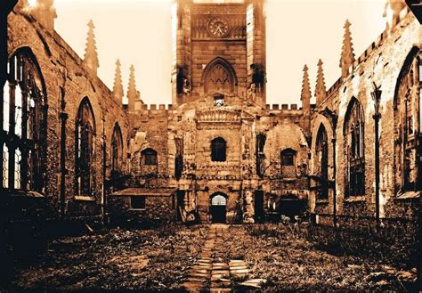 St Lukes Bombed Out Church In Liverpool Liverpool Echo