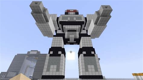 Minecraft Robot Statue
