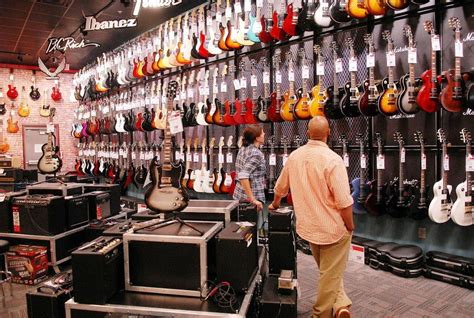 Guitar Center Is Hosting Free Recording Workshops