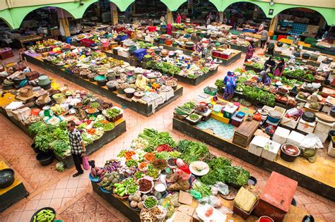 Looking for cheap hotels in kota bharu? Kota Bharu's Central Market, Malaysia | WT Journal