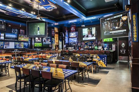 Perfect place to come with friends after work or a family dinner after games! Blondies Sports Bar & Grill - Las Vegas - Menus and pictures