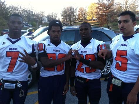 Xje productions & 321sportscast presents: Former Central, West Brook football players help lead ...