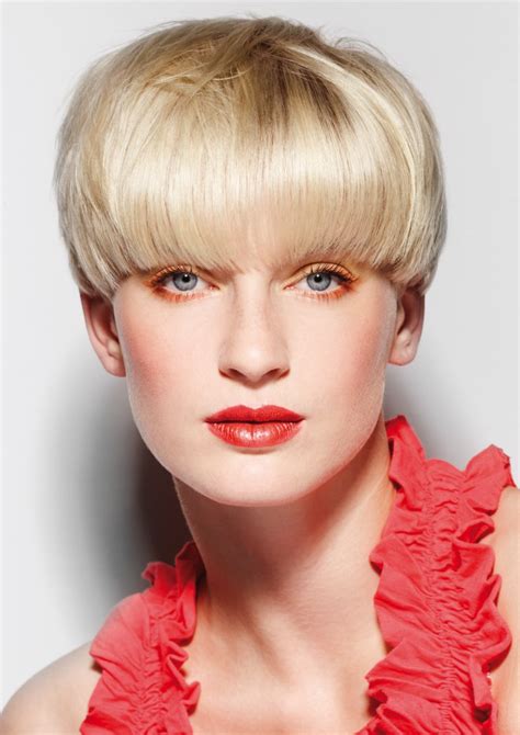 Short haircuts look their best when they are just that, short. Short mushroom haircut that covers one quarter of the ear | Pixie