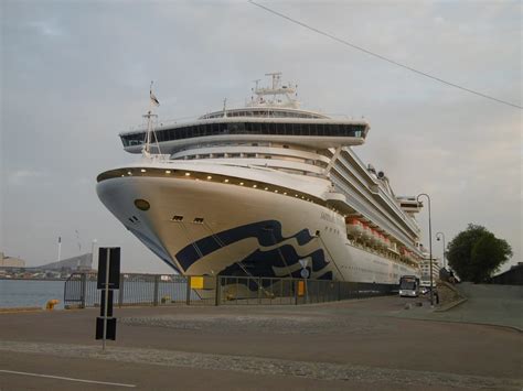 Top Rated Large Ship Cruise Lines To Baltic And Scandinavia