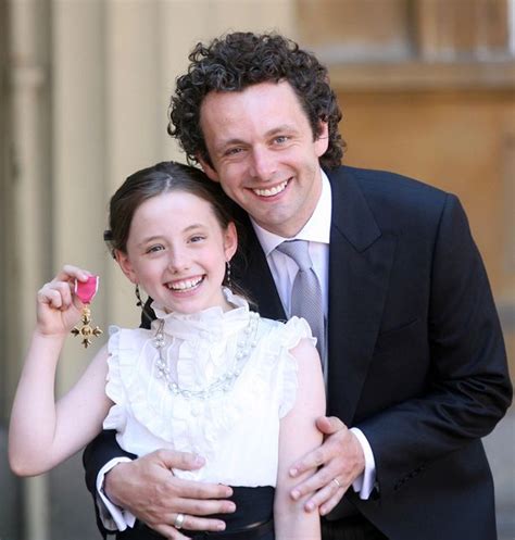 See more ideas about michael sheen, sheen, lily. Michael Sheen, Kate Beckinsale and daughter Lily recreate ...