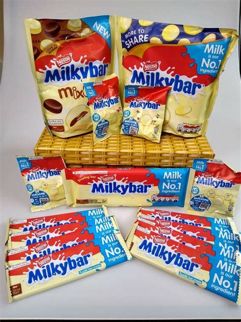 Milky Bar Lovers White Chocolate T Box Chocolate Hampers