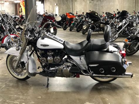 Please note the following **vehicle location is. 2007 Harley-Davidson Road King | American Motorcycle ...