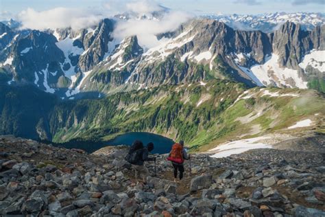 A Guide To Backpacking Sahale Glacier North Cascades National Park