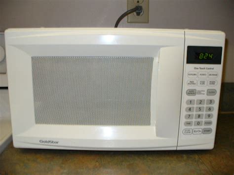 Goldstar Microwave Oven Goldstar Microwave Oven Gms7020 18 Flickr