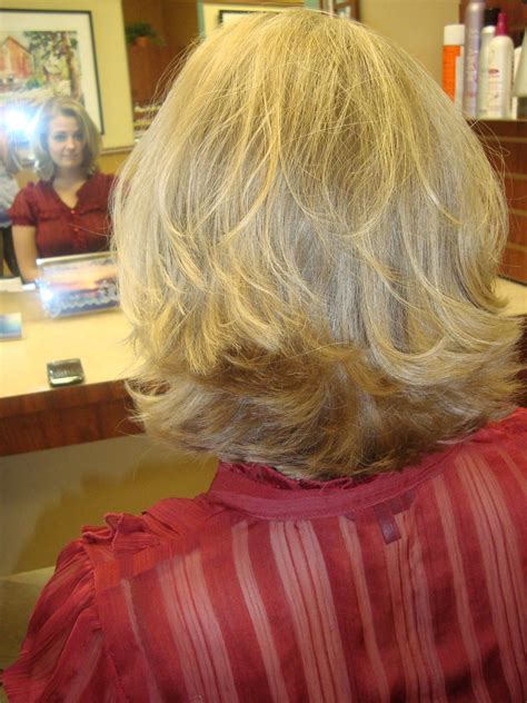 Pin by Annifaye Jones on Hair love | Hair flip, Hair styles, Medium