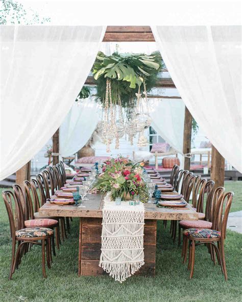 The ultimate destination for martha stewart weddings, wedding dresses, bridal veils and more at up to 85% off. 33 Tent Decorating Ideas to Upgrade Your Wedding Reception ...