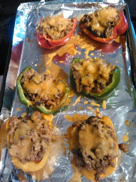 Add rice, corn and chicken broth. Low Calorie Stuffed Peppers - Amazeballs. | Stuffed peppers, Healthy recipes, Clean eating