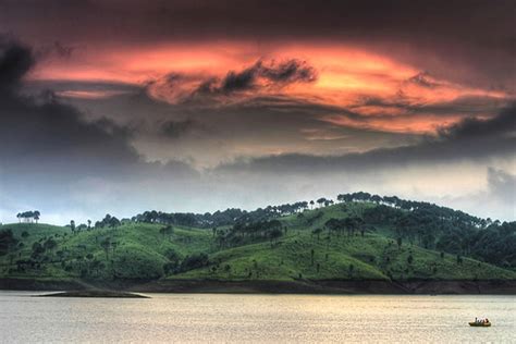 While brazil is mainly a tropical country, its climate ranges from brazil's history is marked by contrasts as well. DewTHIS: December 2011