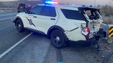 Washington State Patrol Car Struck From Behind On I 82 In Sunnyside Trooper In Er