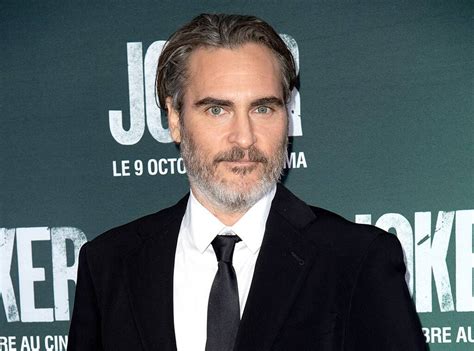 Phoenix has received a grammy award, a golden globe award. Joaquin Phoenix Was ''Obsessed'' With Losing 52-lbs for Joker - E! Online